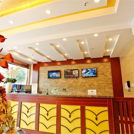 Greentree Inn Jiangsu Yancheng Dongtai Honglan Road Pedestrian Street Express Hotel Экстерьер фото