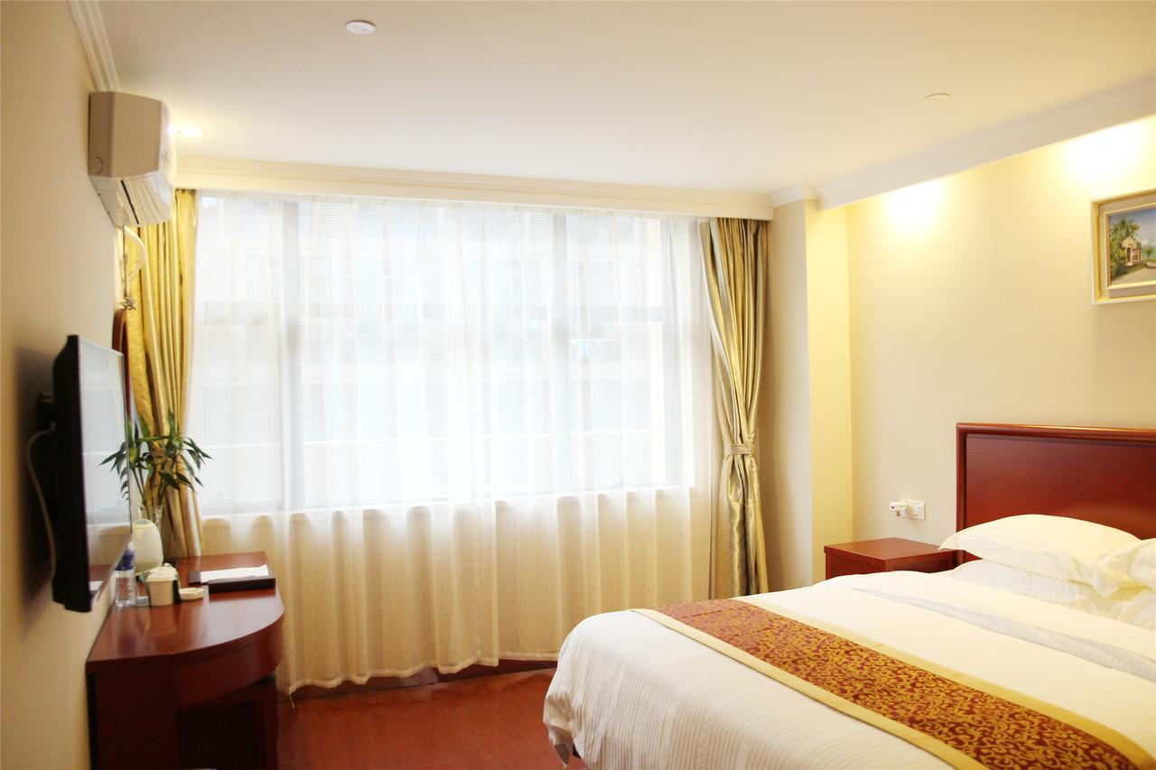 Greentree Inn Jiangsu Yancheng Dongtai Honglan Road Pedestrian Street Express Hotel Экстерьер фото